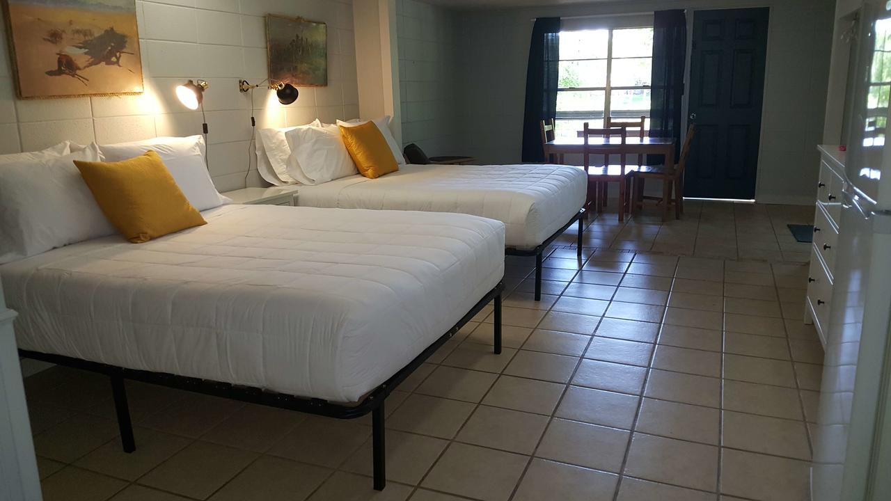 7A Ranch Hotell Wimberley Eksteriør bilde