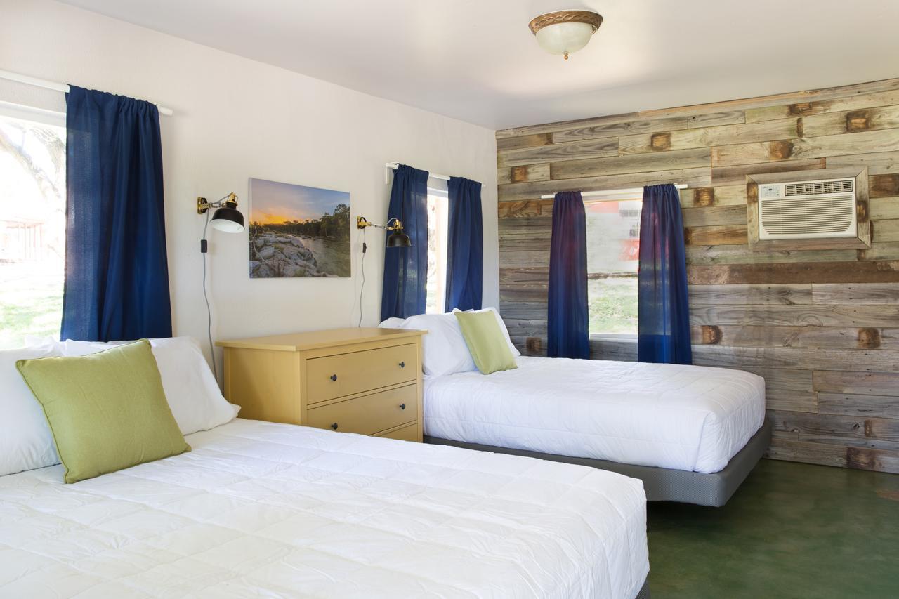 7A Ranch Hotell Wimberley Eksteriør bilde
